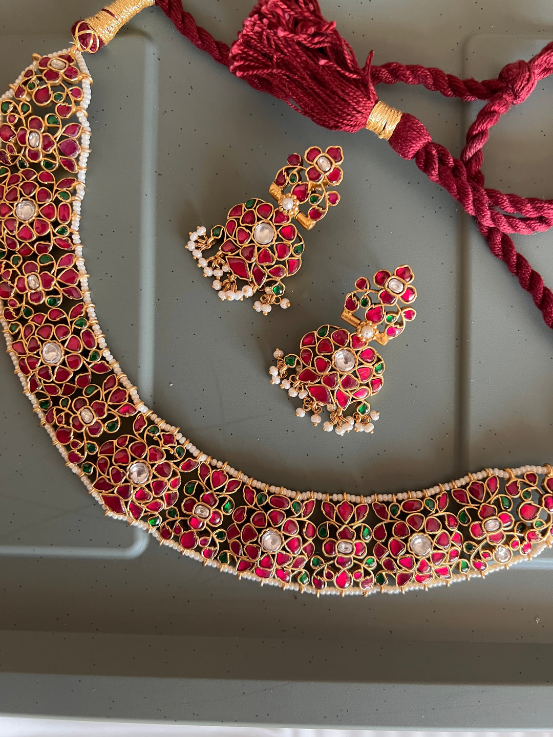 Elegant 925 Silver Jadau Kundan Necklace Set