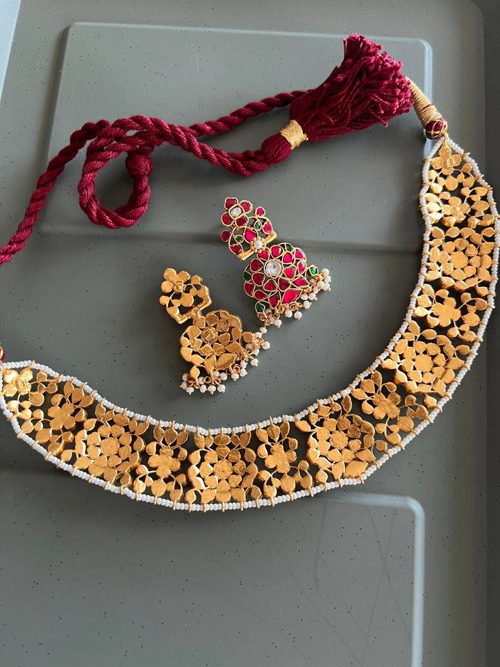 Elegant 925 Silver Jadau Kundan Necklace Set