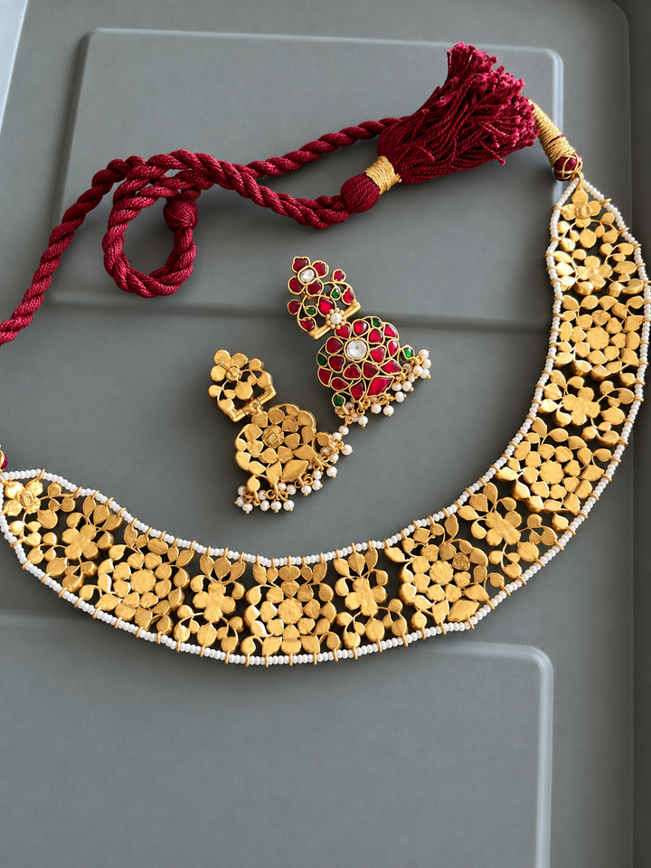 Fuchsia Pink 925 Silver Jadau Kundan Floral Necklace Set
