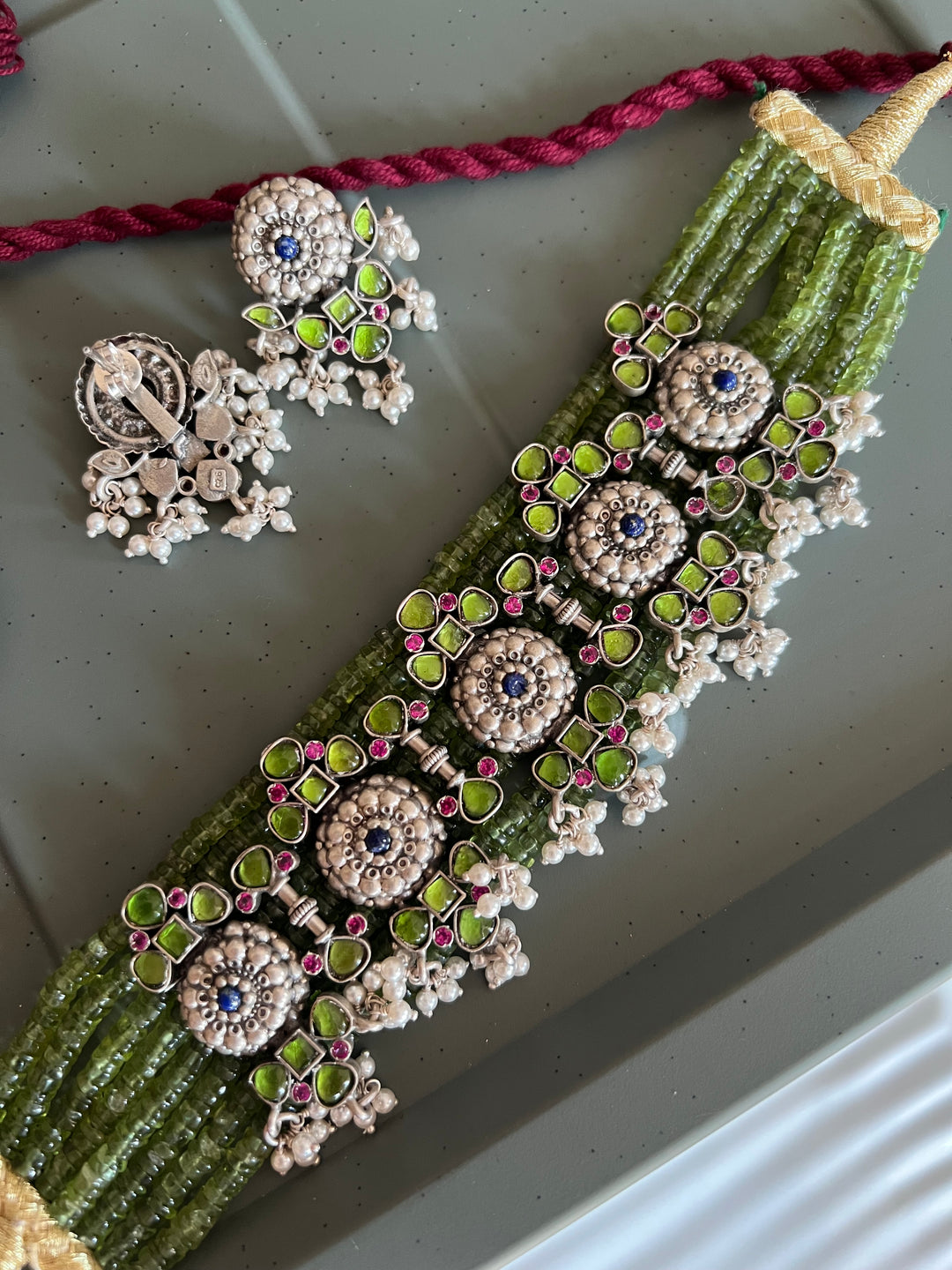 Elegant 925 Silver Peridot Kundan Choker Necklace Set with Beautiful Embellishments