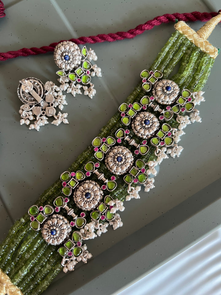 Elegant 925 Silver Peridot Kundan Choker Necklace Set with Beautiful Embellishments
