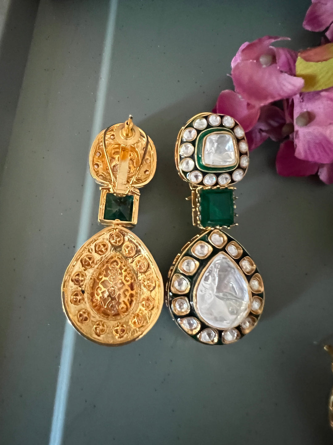 Elegant Kundan Earrings - Premium Quality, Exquisite Craftsmanship
