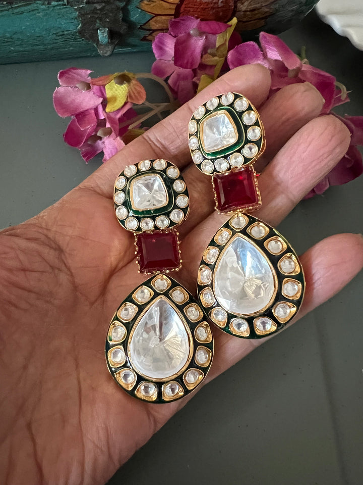 Elegant Kundan Earrings - Premium Quality, Exquisite Craftsmanship