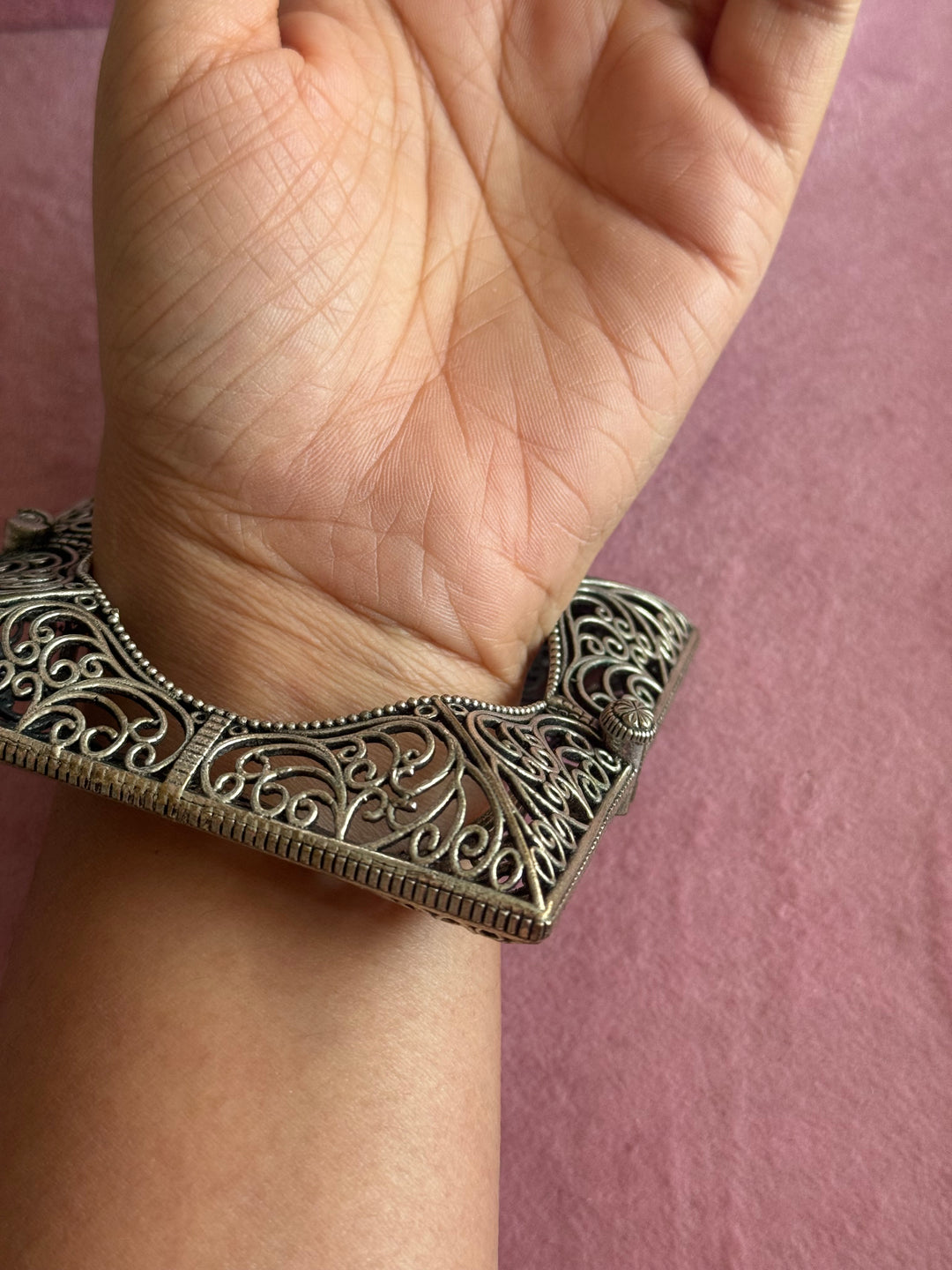 SHIVKA Antique Brass Kada | Openable Screw Lock | Statement Festive Wear | 82g