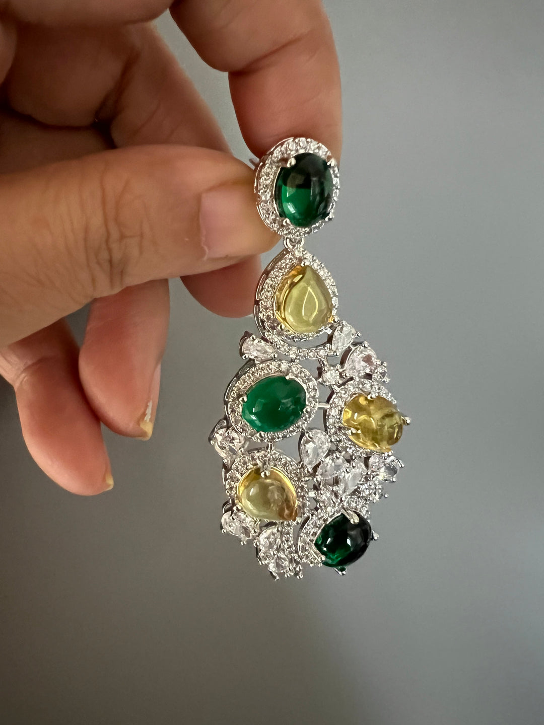 Elegant Earrings - Premium Quality, Exquisite Craftsmanship