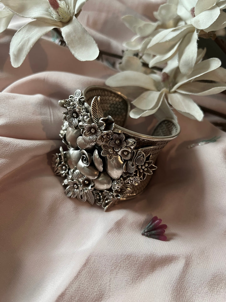 SHIVKA Pure 925 Silver Handcuff