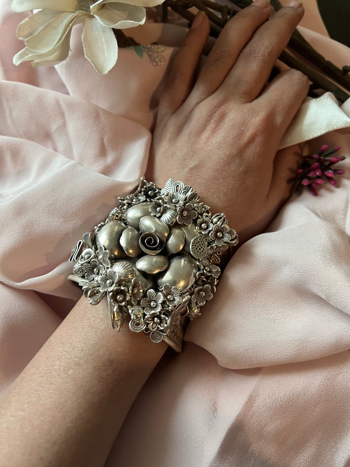 SHIVKA Pure 925 Silver Handcuff