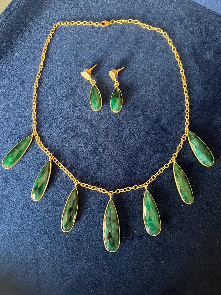 Elegant Necklace Set - Unmatched Quality and Style