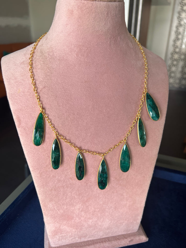 Elegant Necklace Set - Unmatched Quality and Style