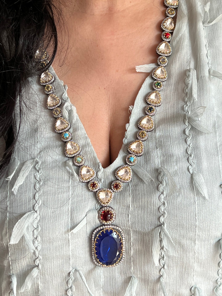 Doublet Stone Pendant Kundan Necklace Set - A Masterpiece of Elegance