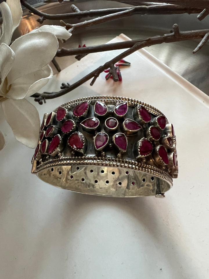 Statement Stones Pure 925 Silver Kada