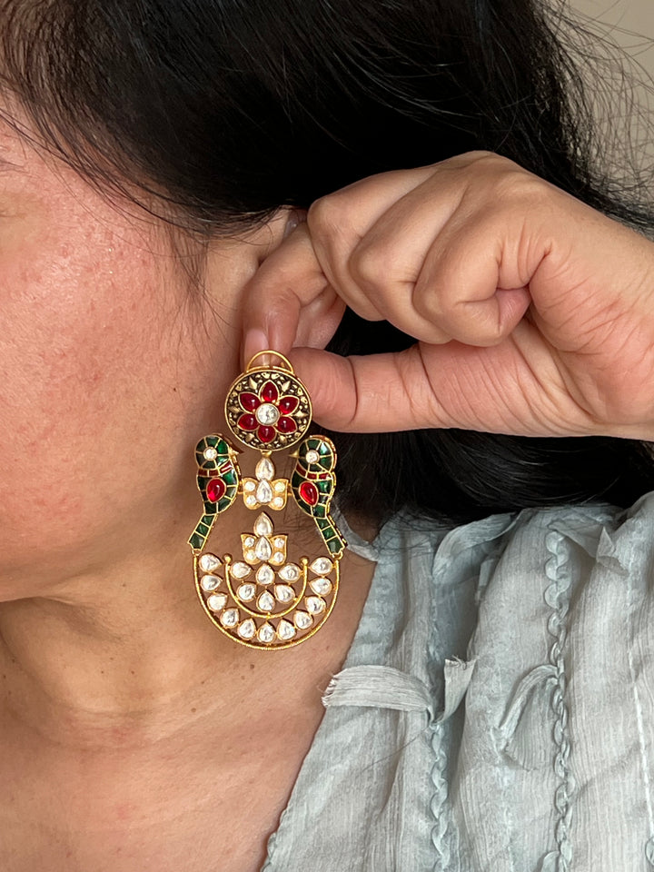 Elegant Kundan Earrings - Premium Quality, Exquisite Craftsmanship