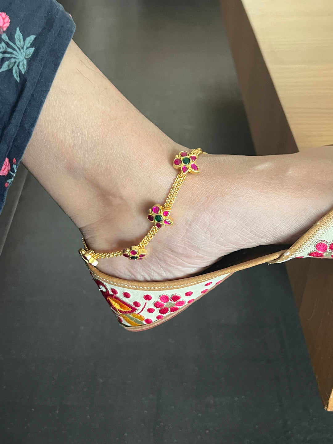 Jadau Pair of Anklets- Set of Two