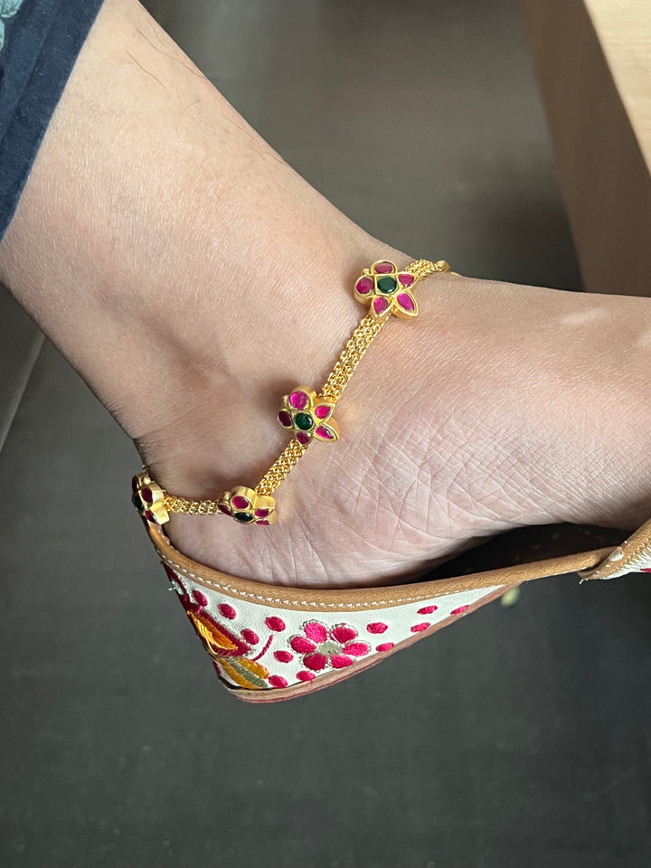 Jadau Pair of Anklets- Set of Two