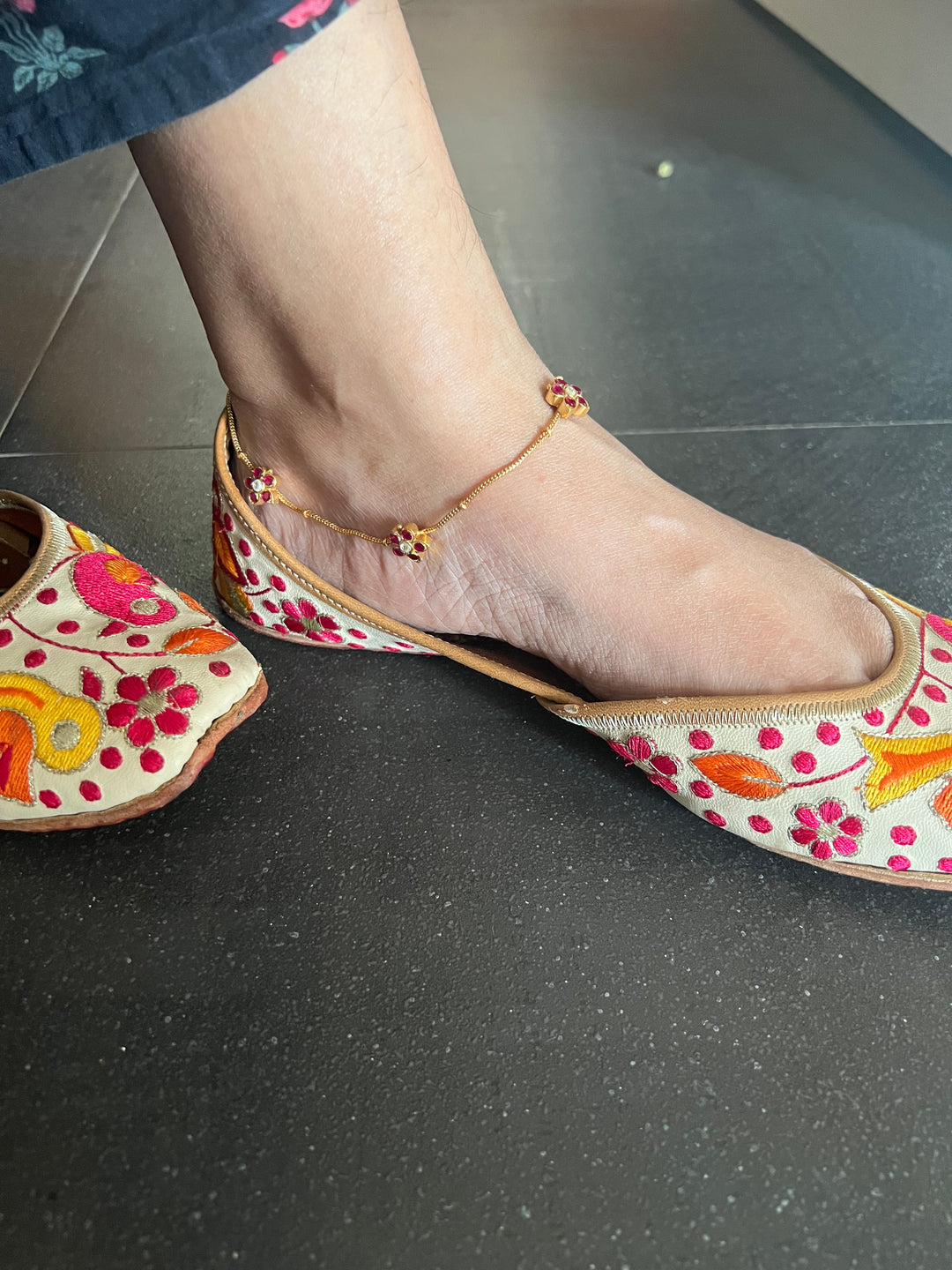 Jadau Pair of Anklets- Set of Two