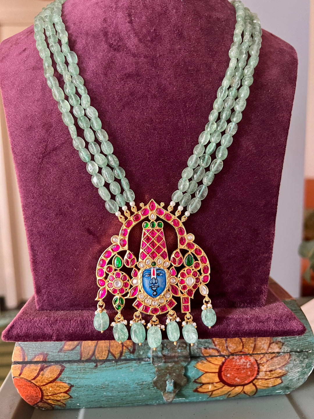 Exquisite Lord Srinath Ji Pendant Kempu Necklace - Elevate Your Elegance