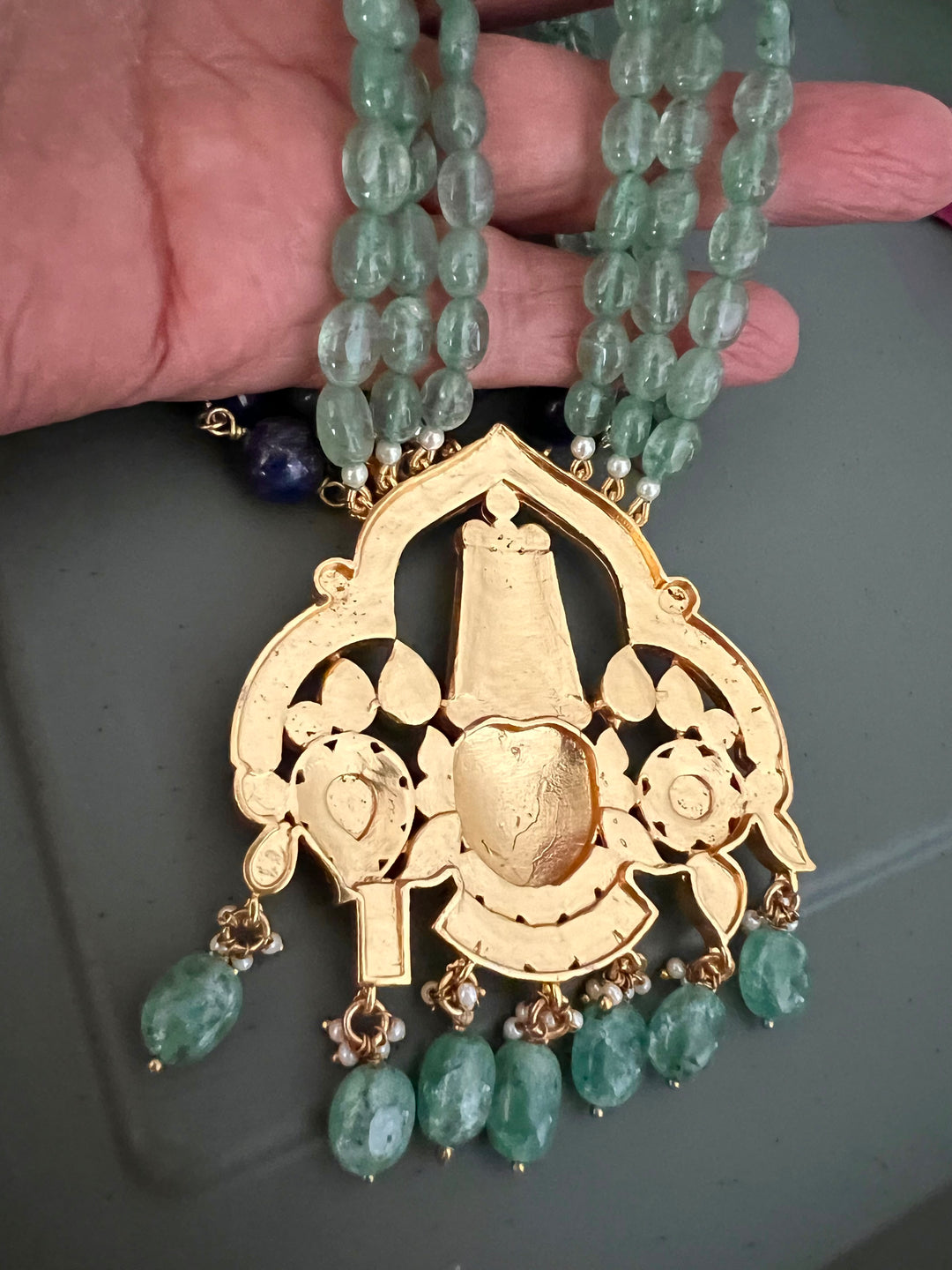 Exquisite Lord Srinath Ji Pendant Kempu Necklace - Elevate Your Elegance