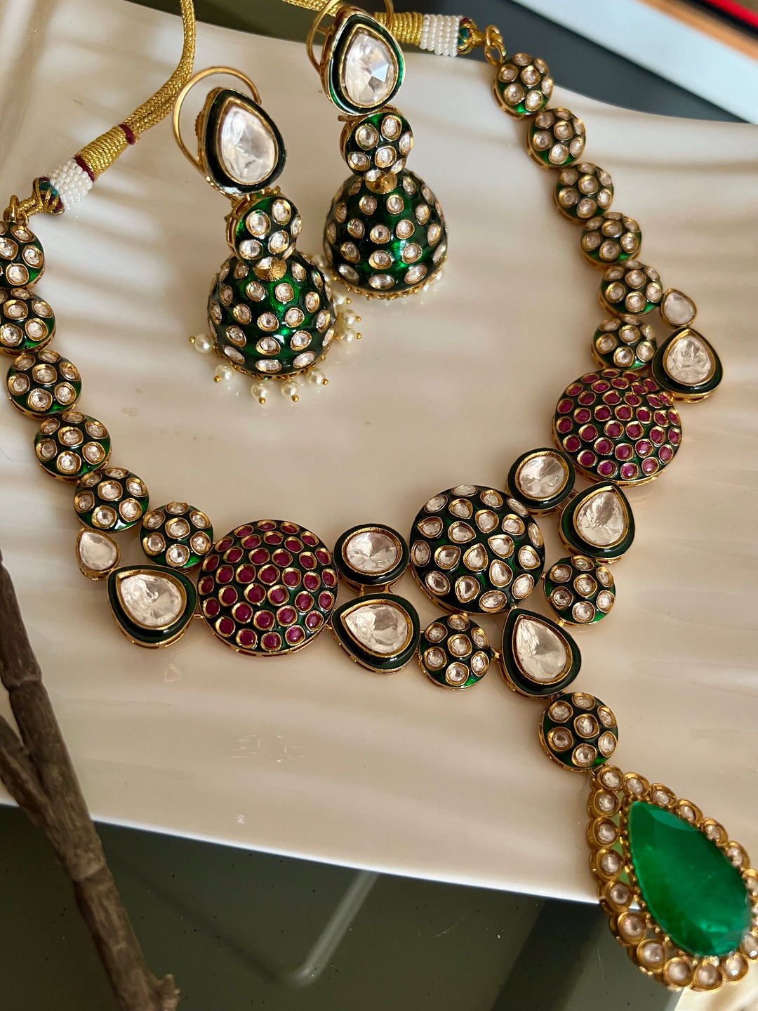 Elegant Necklace Set - Unmatched Quality and Style