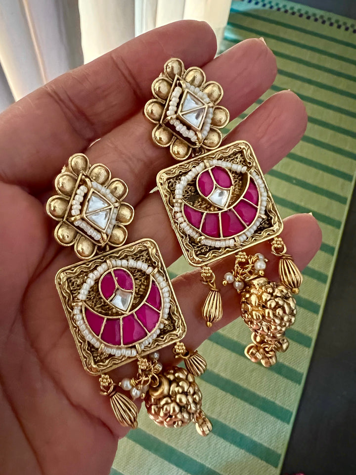 Vintage Wedding Pendant Necklace Set - A Masterpiece of Elegance