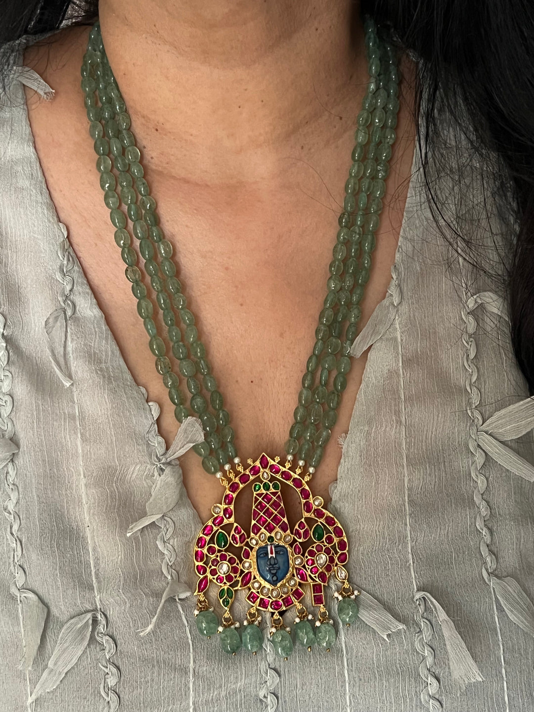 Exquisite Lord Srinath Ji Pendant Kempu Necklace - Elevate Your Elegance