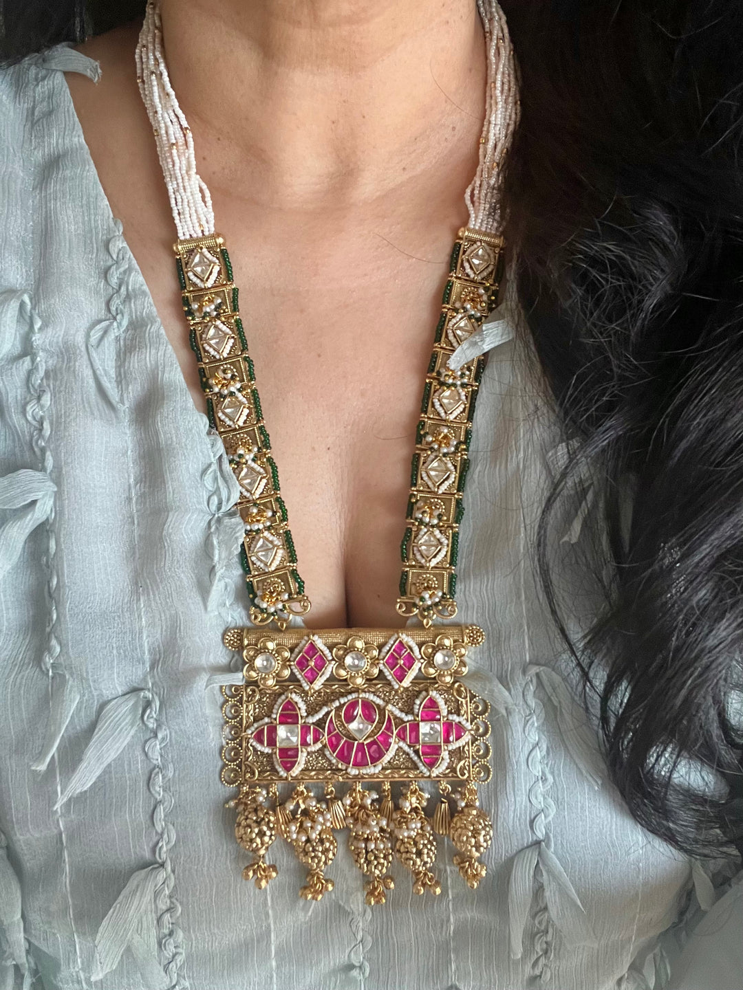 Vintage Wedding Pendant Necklace Set - A Masterpiece of Elegance