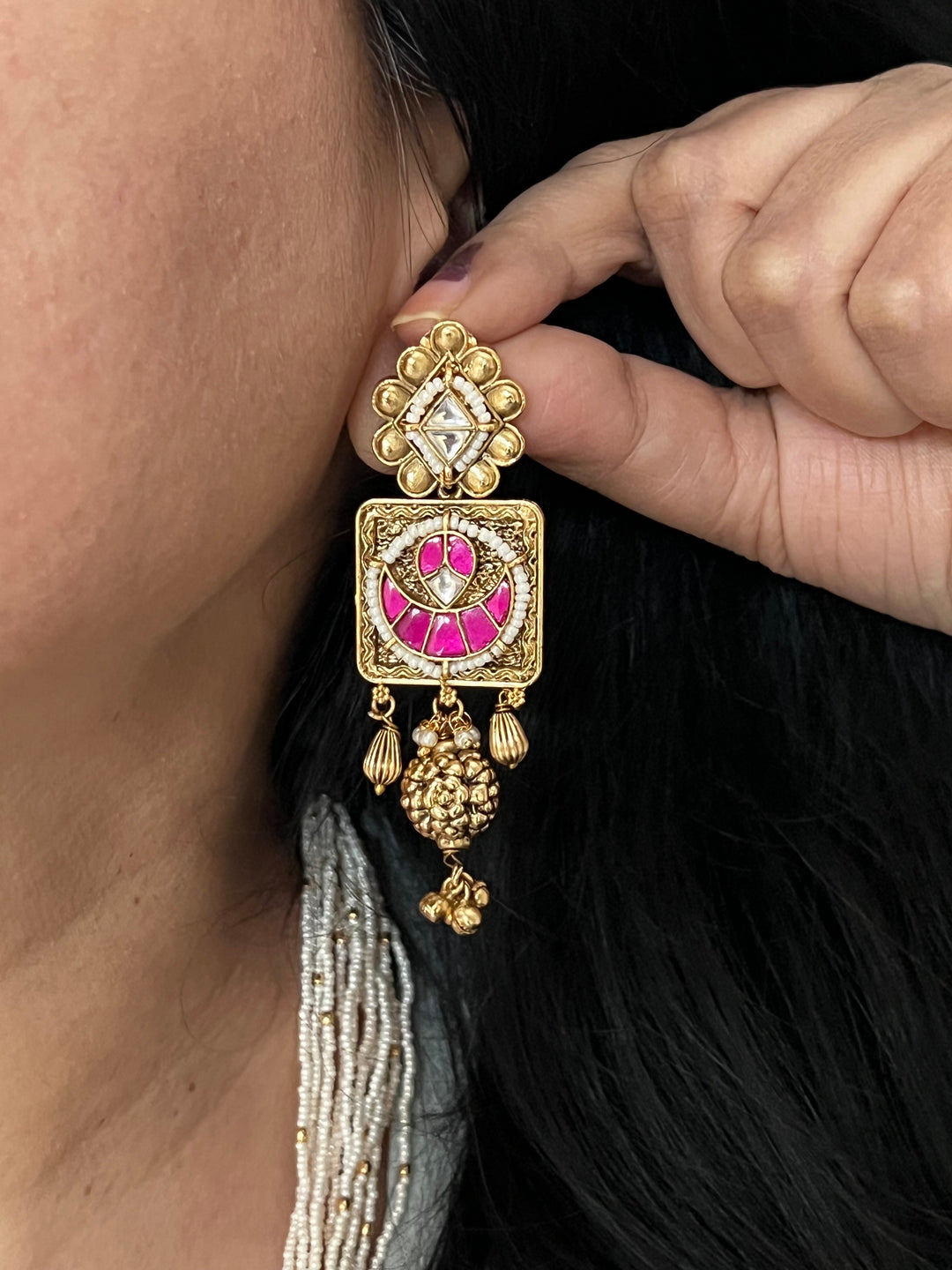 Vintage Wedding Pendant Necklace Set - A Masterpiece of Elegance