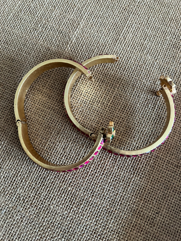 Exquisite Jadau Kundan Bangle Set - Unparalleled Quality and Craftsmanship