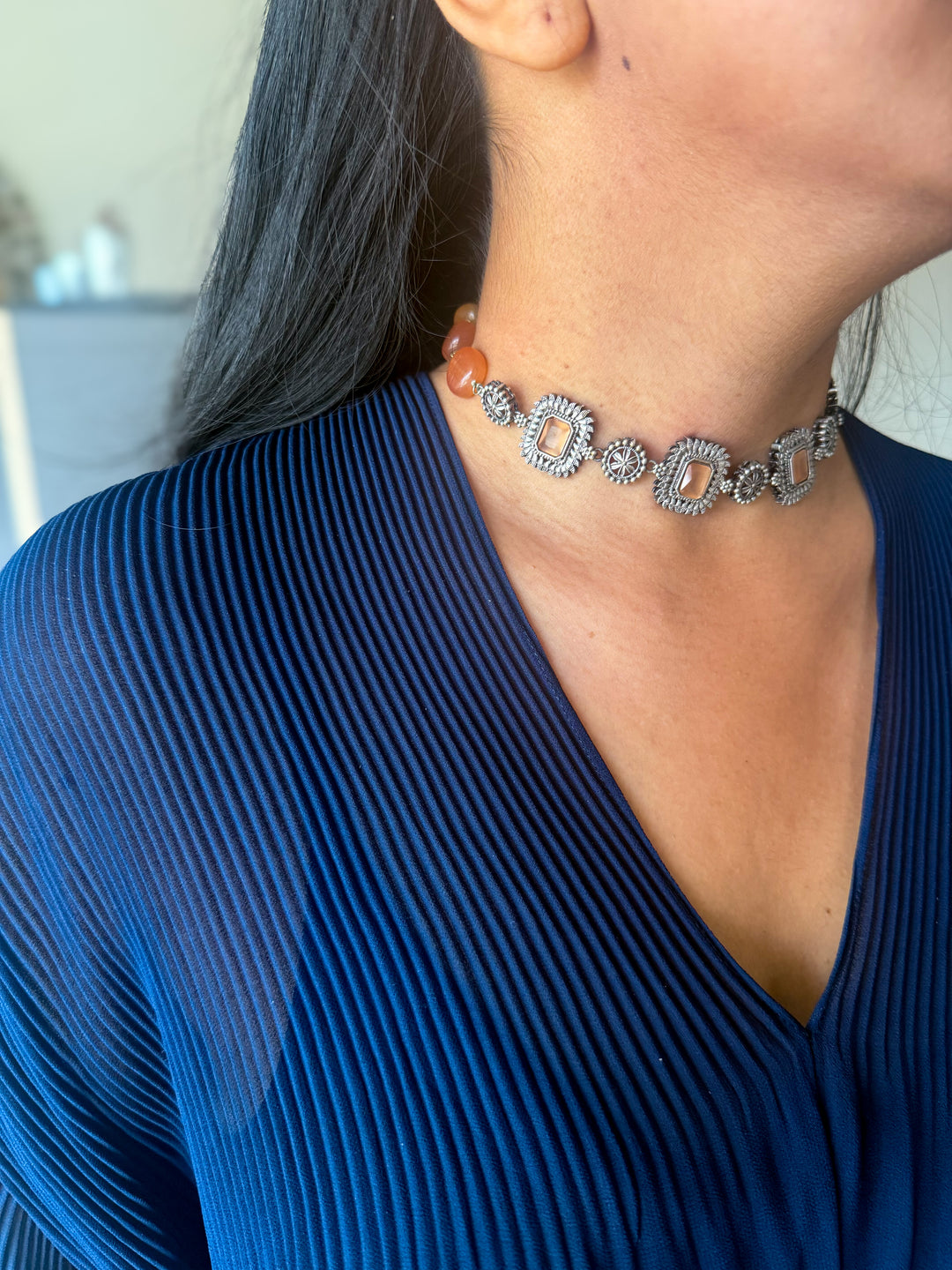 Antique Brass Choker – Flexible & Elegant