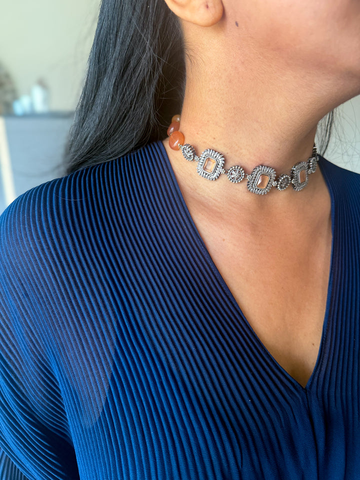 Antique Brass Choker – Flexible & Elegant