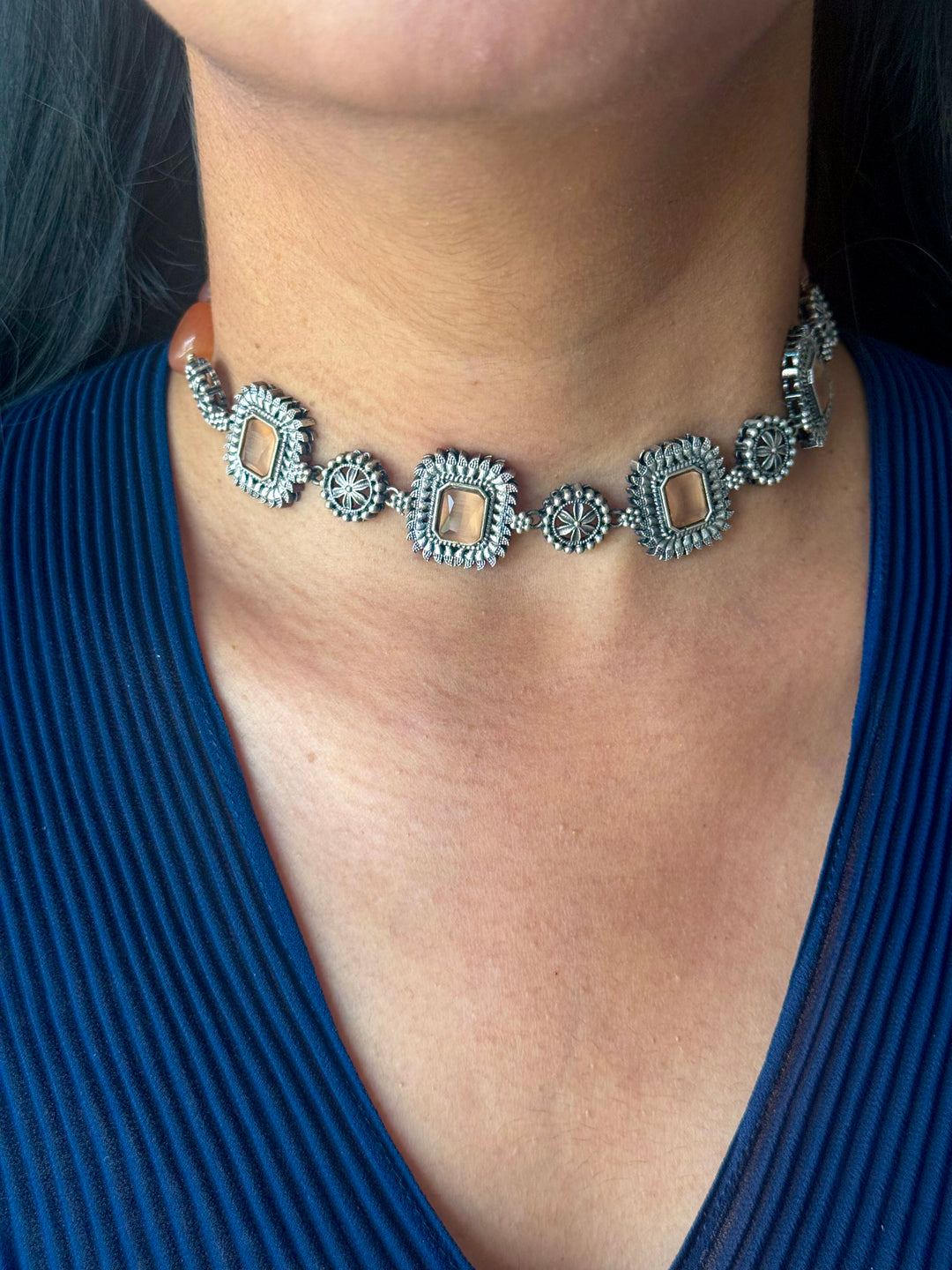Antique Brass Choker – Flexible & Elegant
