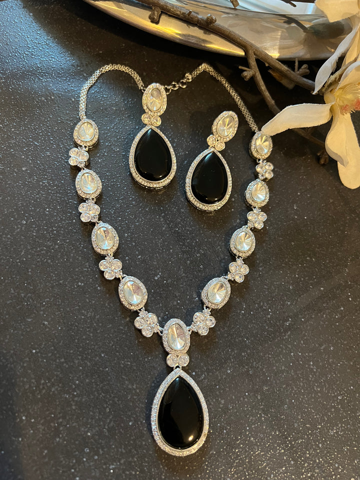 Victorian Kundan Necklace with Earrings