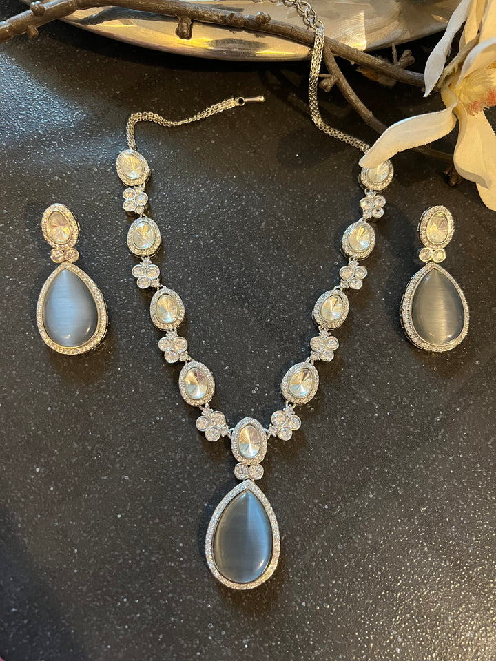 Victorian Kundan Necklace with Earrings