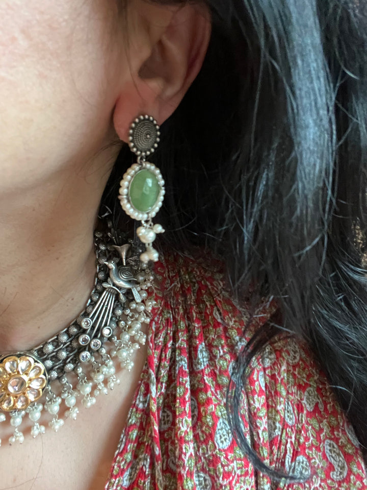 Vintage Artistic Necklace with Earrings