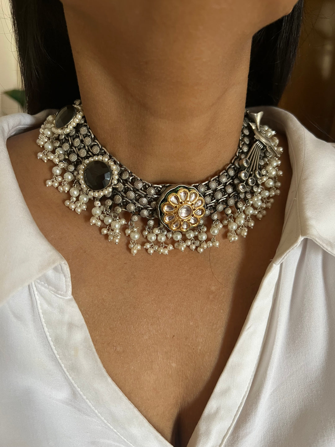 Vintage Artistic Necklace with Earrings