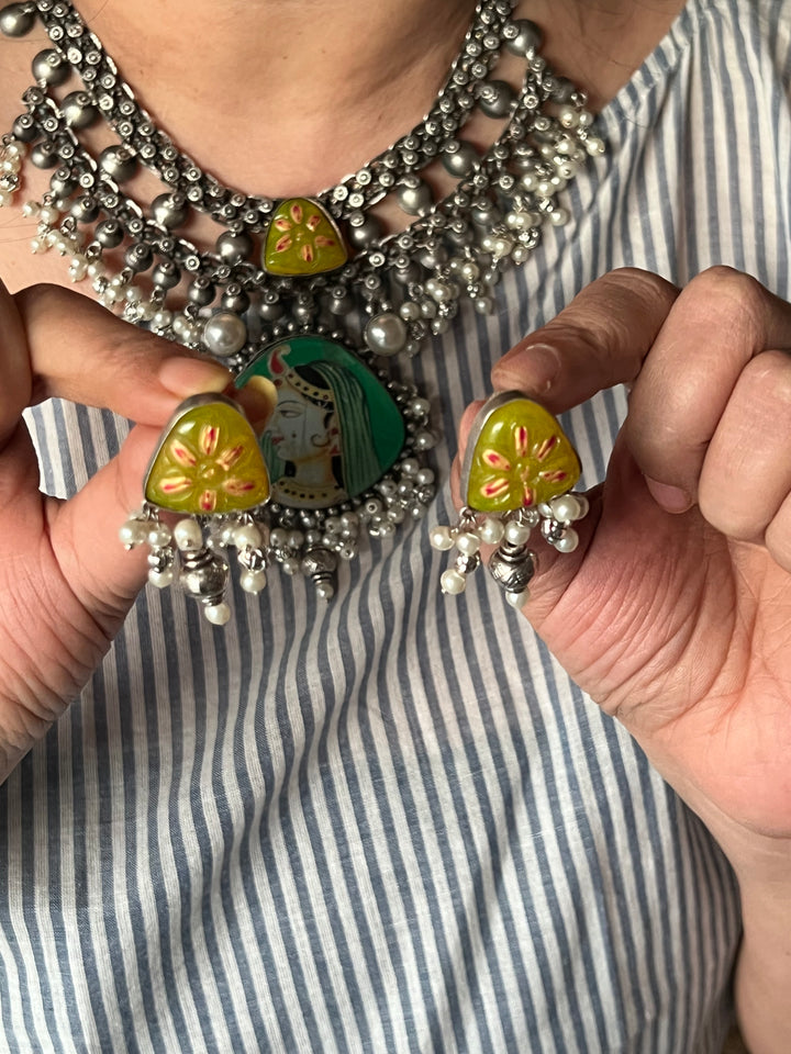 Elegant Necklace Set - Unmatched Quality and Style