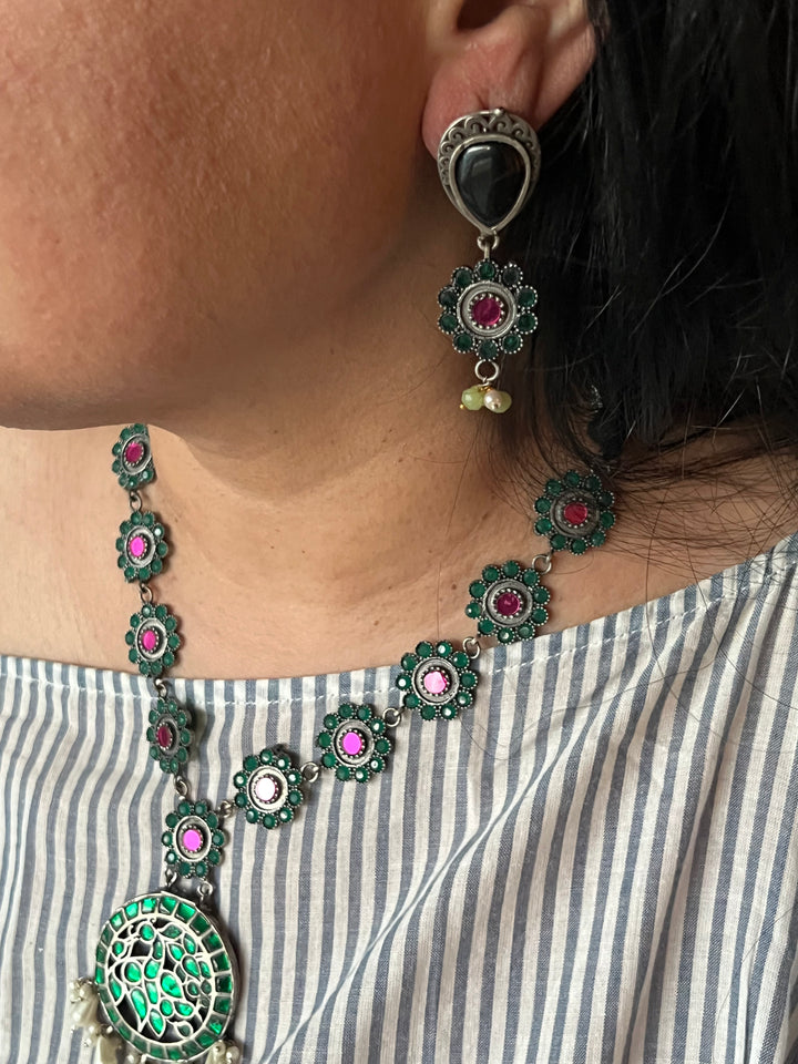 Elegant Necklace Set - Unmatched Quality and Style