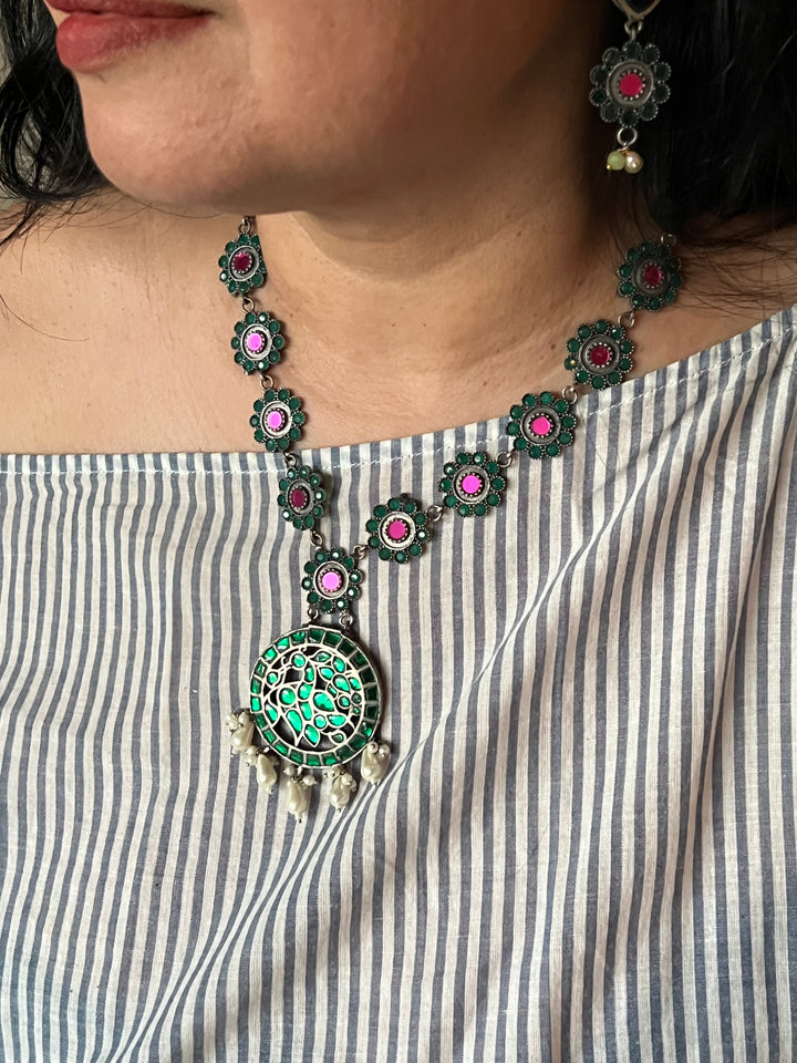 Elegant Necklace Set - Unmatched Quality and Style