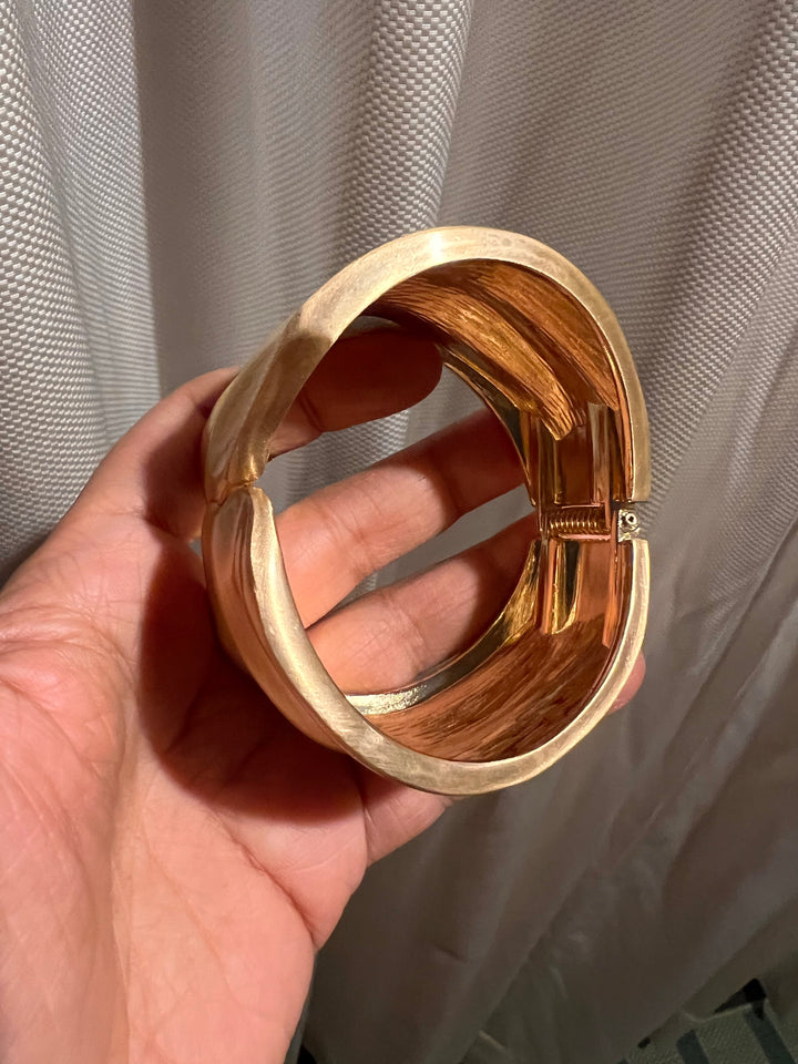 Exquisite Cuff - Unparalleled Quality and Style