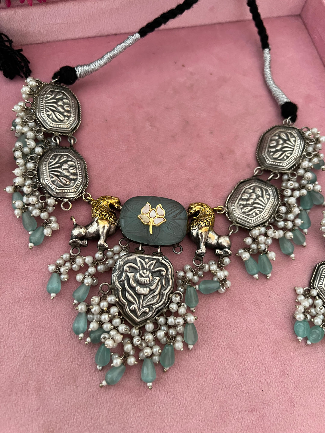 Elegant Necklace Set - Unmatched Quality and Style