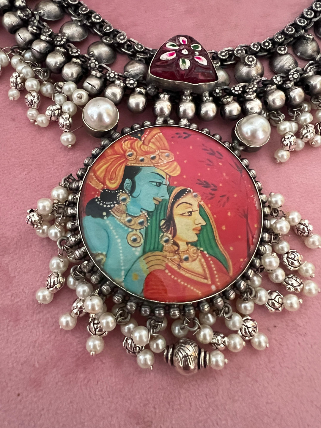 Elegant Necklace Set - Unmatched Quality and Style