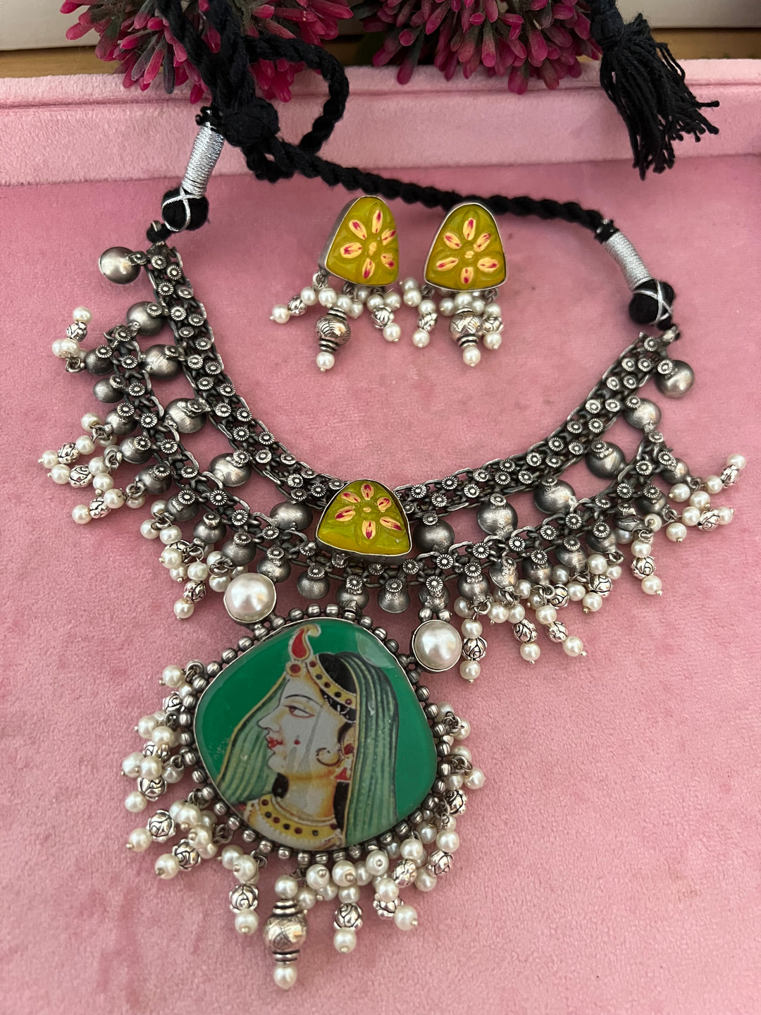 Elegant Necklace Set - Unmatched Quality and Style