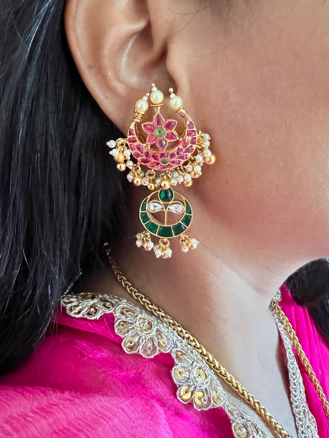 Exquisite Pendant Necklace Set - A Masterpiece of Elegance