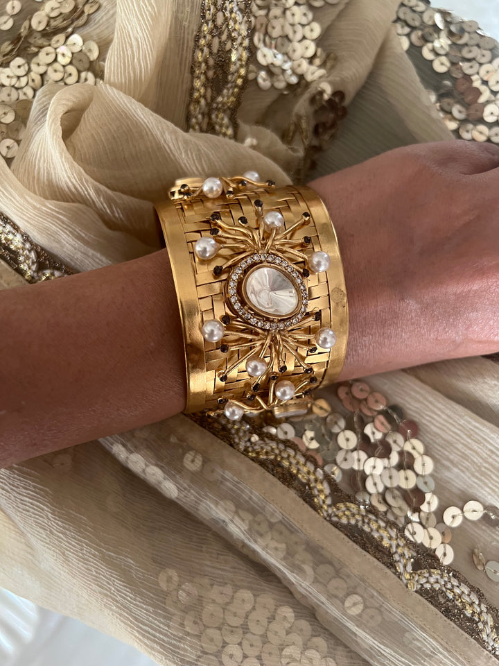 Exquisite Cuff - Unparalleled Quality and Style