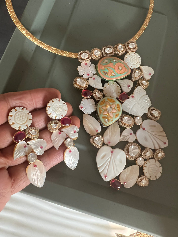 Designer Hasli Necklace Set - Premium Quality, Handcrafted Elegance