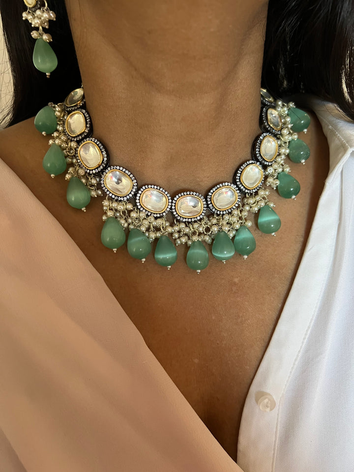 Exquisite Victorian Kundan Choker Necklace with Earrings - Timeless Elegance and Royal Charm