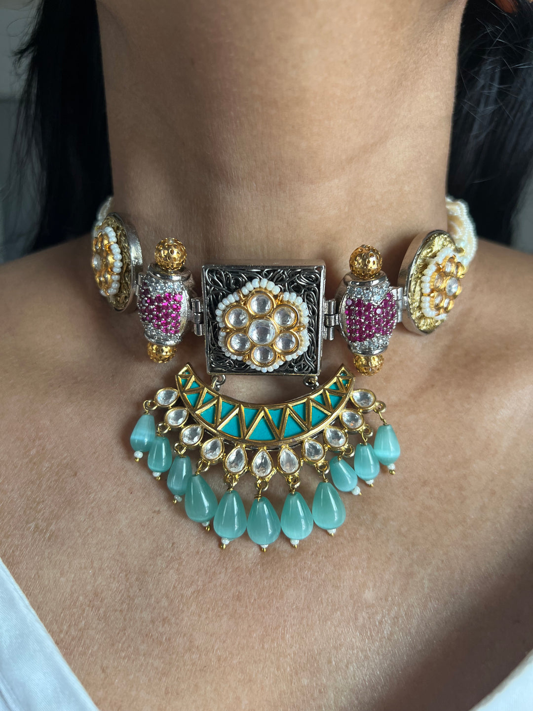 Designer Kundan Choker Necklace Set - Unmatched Quality and Style