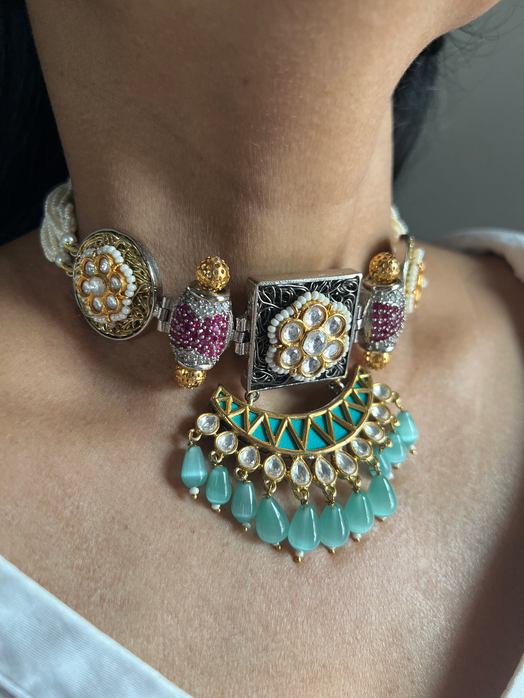 Designer Kundan Choker Necklace Set - Unmatched Quality and Style