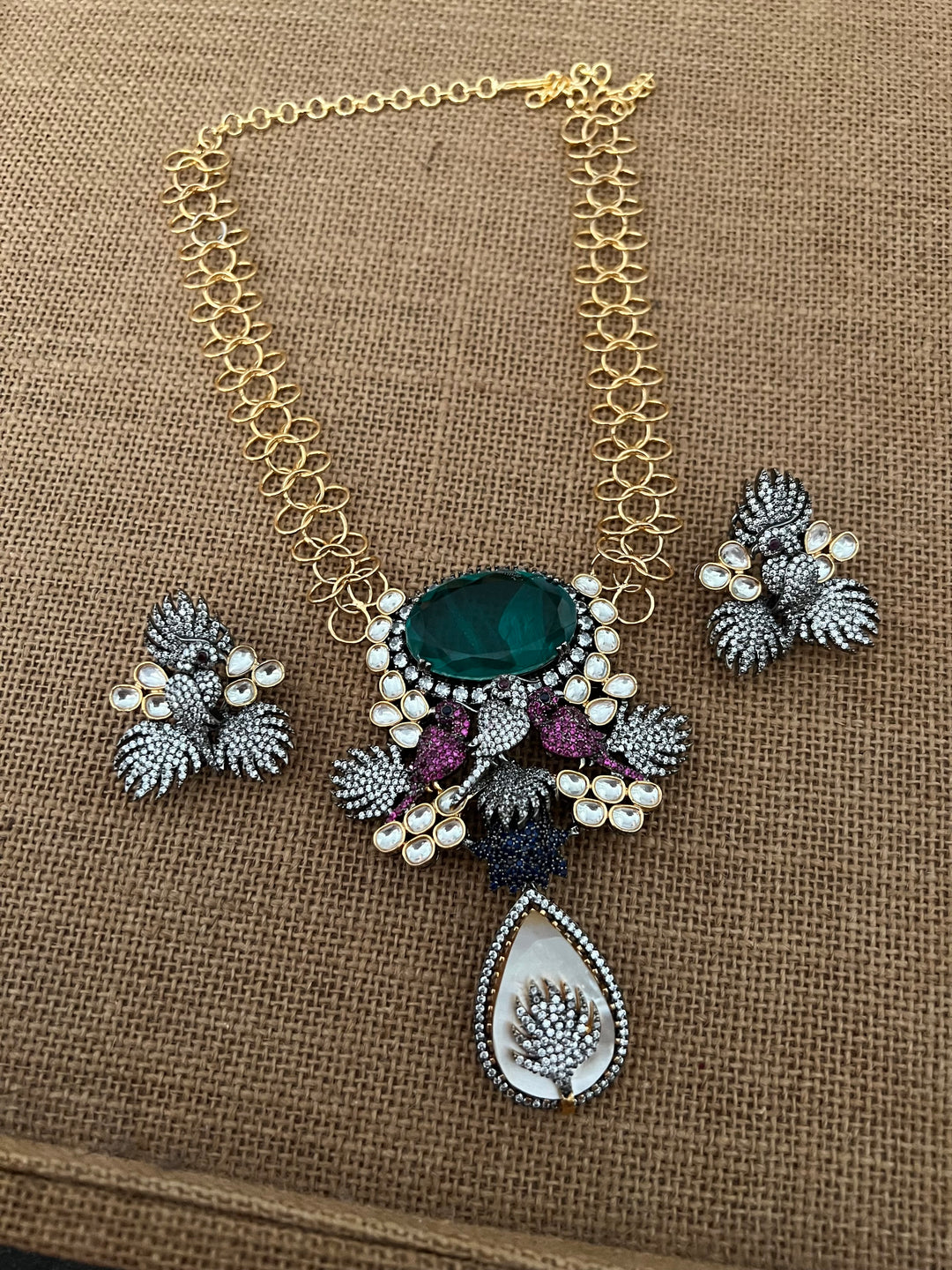 Elegant Necklace Set - Unmatched Quality and Style