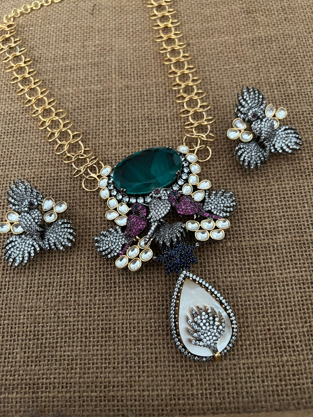 Elegant Necklace Set - Unmatched Quality and Style