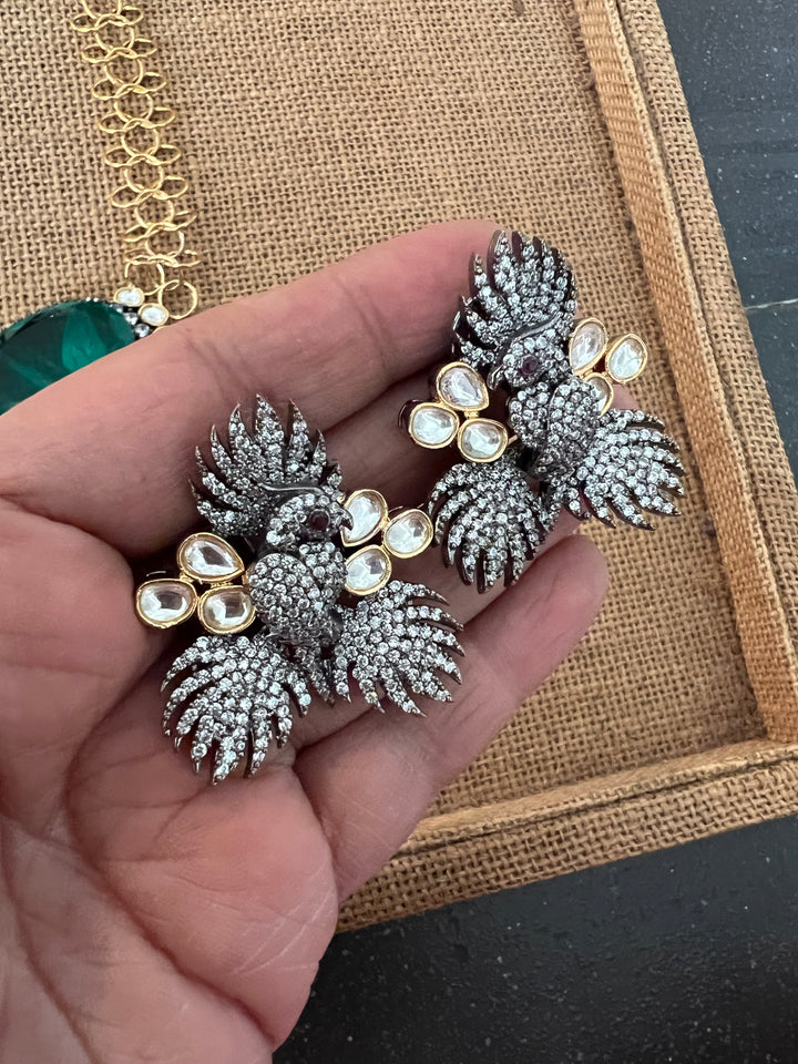 Elegant Necklace Set - Unmatched Quality and Style